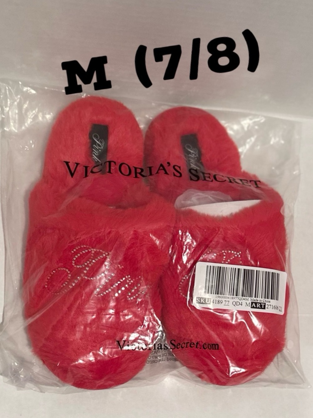 VS PINK NWT Red Vermillion Bling Faux-Fur Closed-Toe Slippers